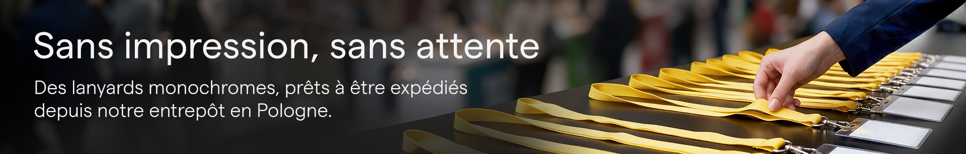 Tours de cou vierges sans impression ni logo, prêts à l'expédition pour badges et événements d'entreprise[cite: 6, 7].
